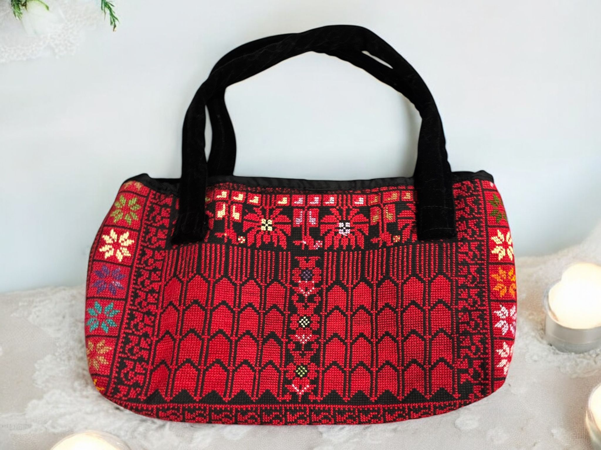 Tatreez Handbag – Hand-Embroidered in Palestine | Limited Stock