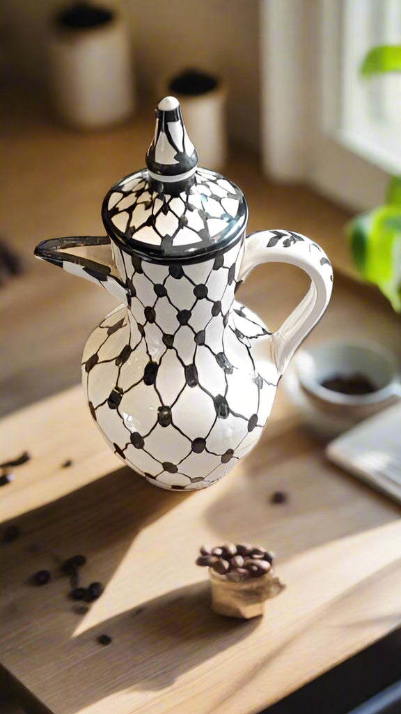 Coffee pot